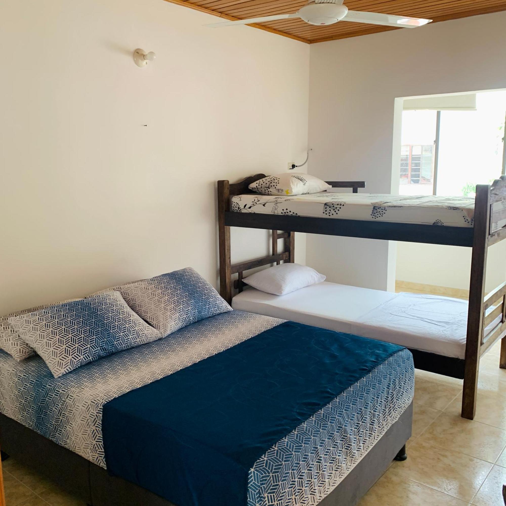 Hostel Cerca Al Centro Historico Cartagena Luaran gambar