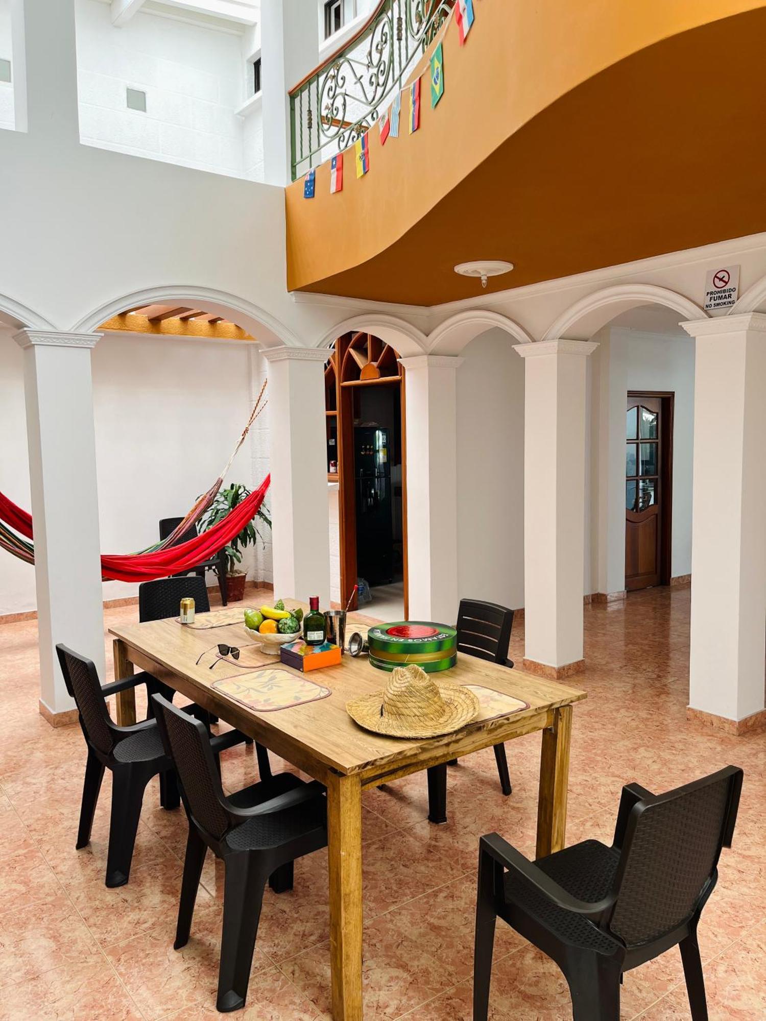 Hostel Cerca Al Centro Historico Cartagena Luaran gambar