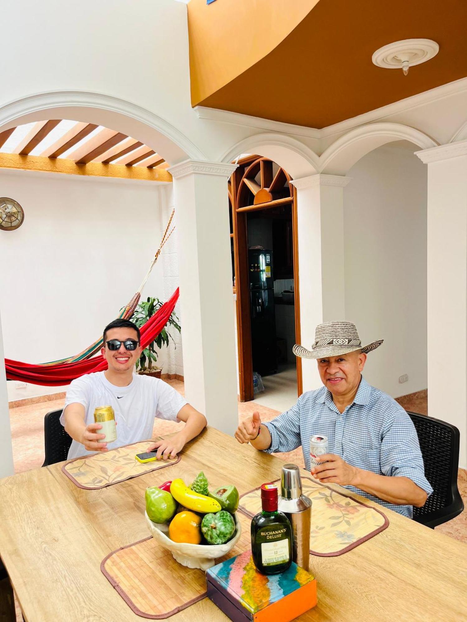 Hostel Cerca Al Centro Historico Cartagena Luaran gambar